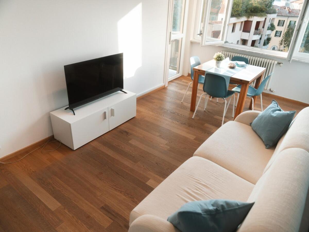 Appartamento Lago Blu - Комо Экстерьер фото